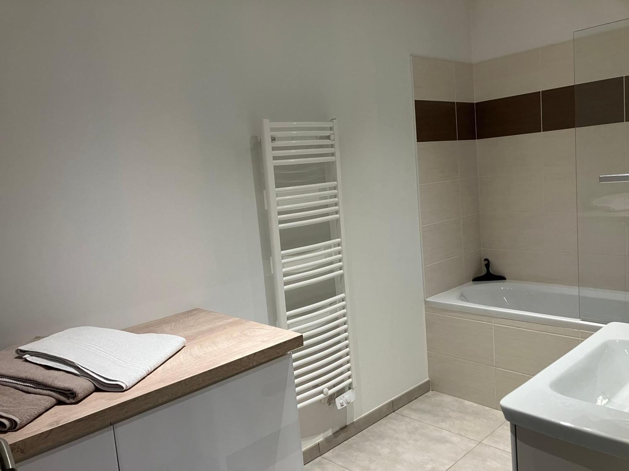 Appartement De Charme + Parking Centre-Ville อาร์ราส ภายนอก รูปภาพ
